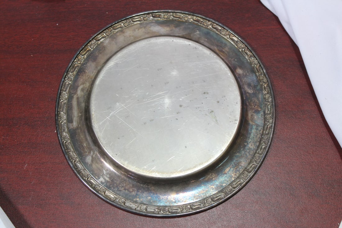 A Silverplated Plate by Onieda - 2