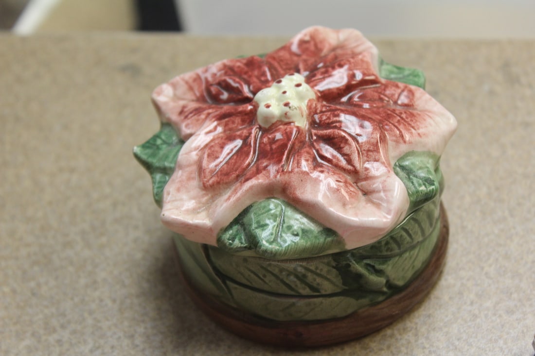 Ceramic Floral Trinket Box - 2