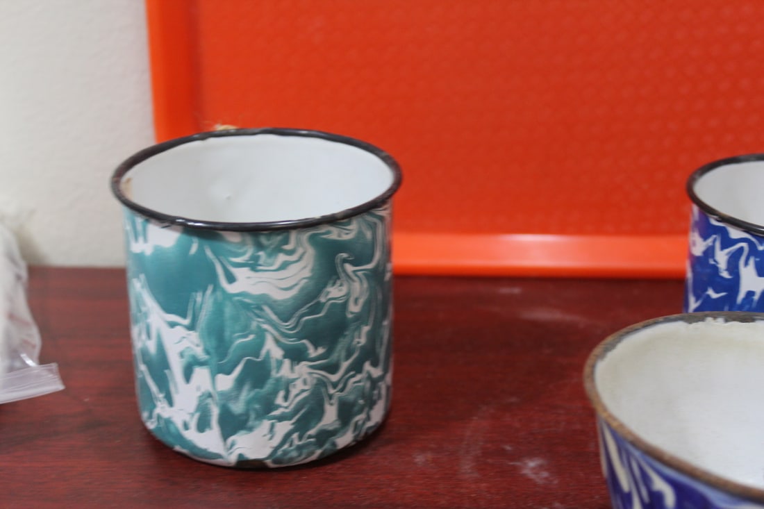 Lot of 3 Vintage Enamel Farmhouse Mugs - 2