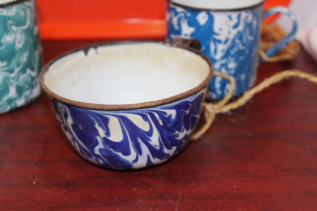 Lot of 3 Vintage Enamel Farmhouse Mugs - 4