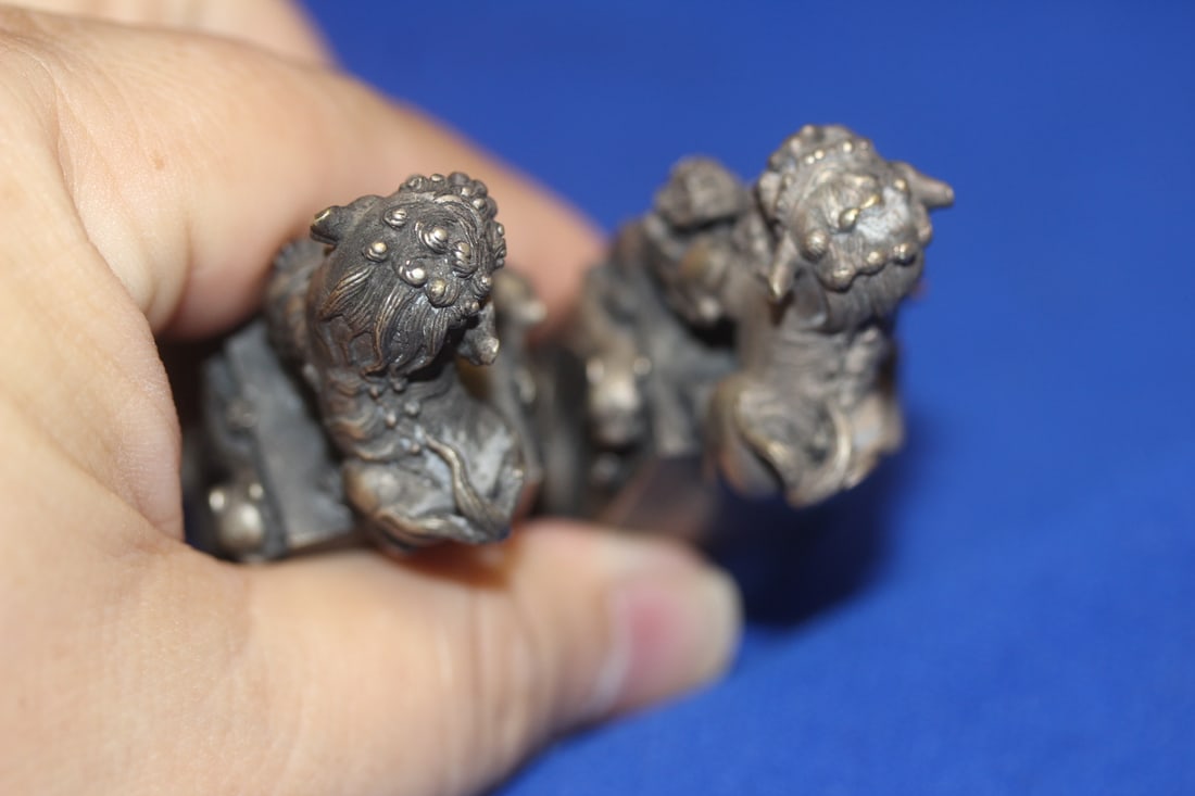 Pair of Chinese Metal Seals - 6