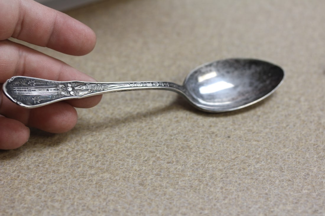 Florida Souvenir Spoon: 5 7/8" long