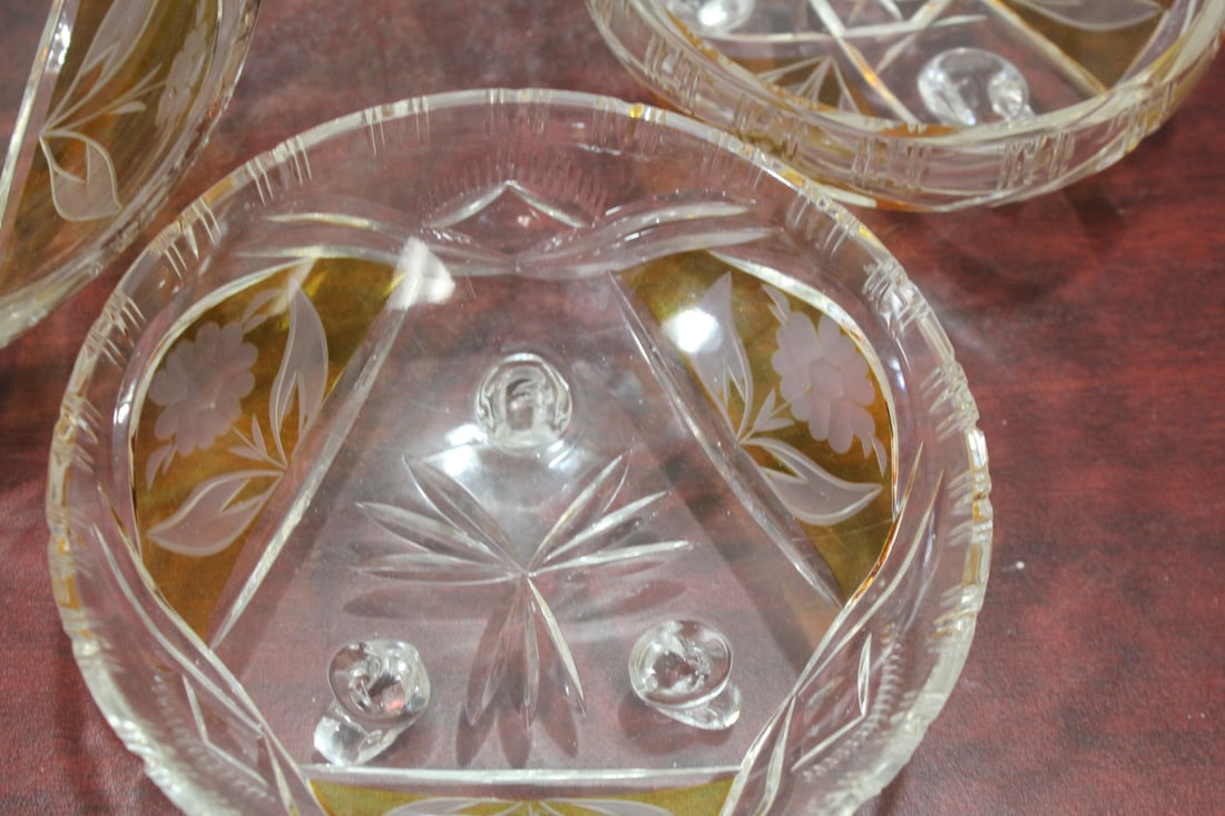 Set of 3 Cut Glass Footed Bowl - 4