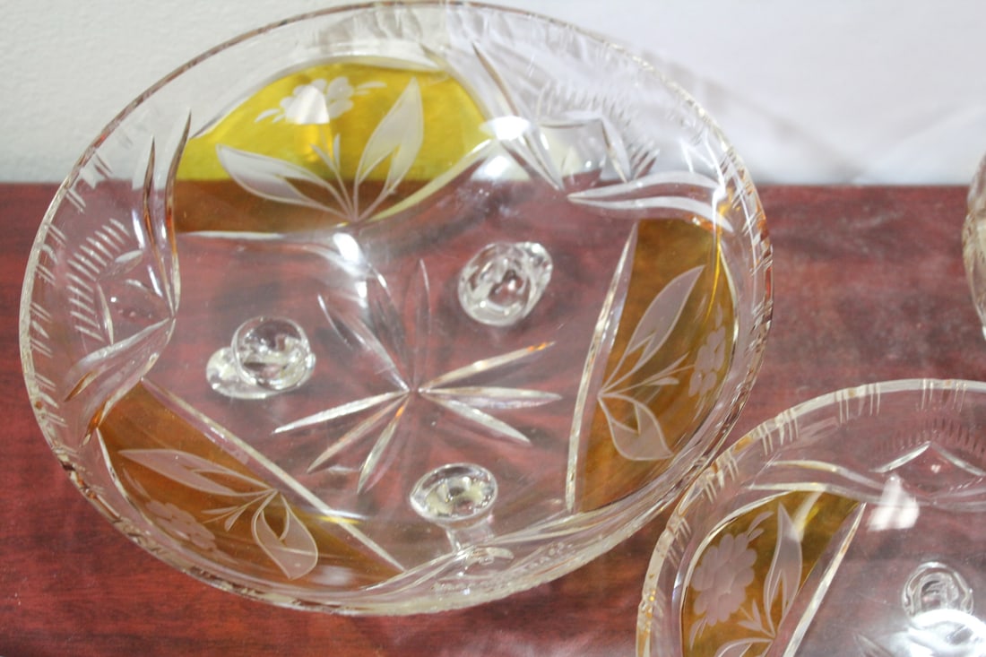 Set of 3 Cut Glass Footed Bowl - 5