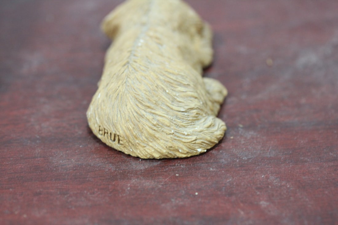 A Composite Material Sandicast Dog - 4