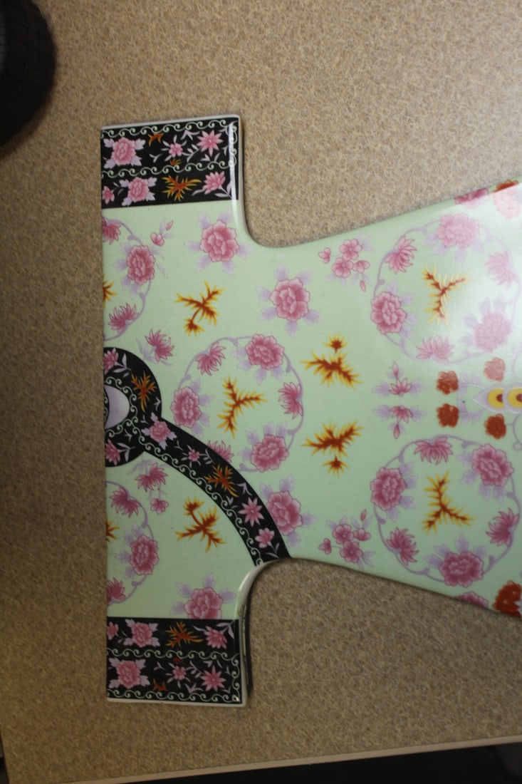 Chinese Motif Porcelain Wall Hanger - 2