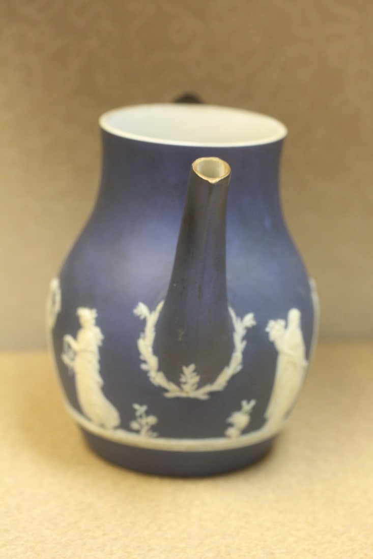 Antique English Wedgwood? Jasperware Teapot - 5