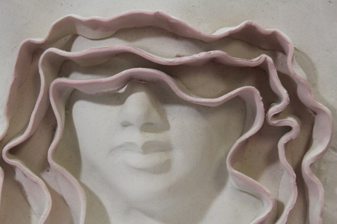 A Modern Ceramic Head Wall Hanger - 2