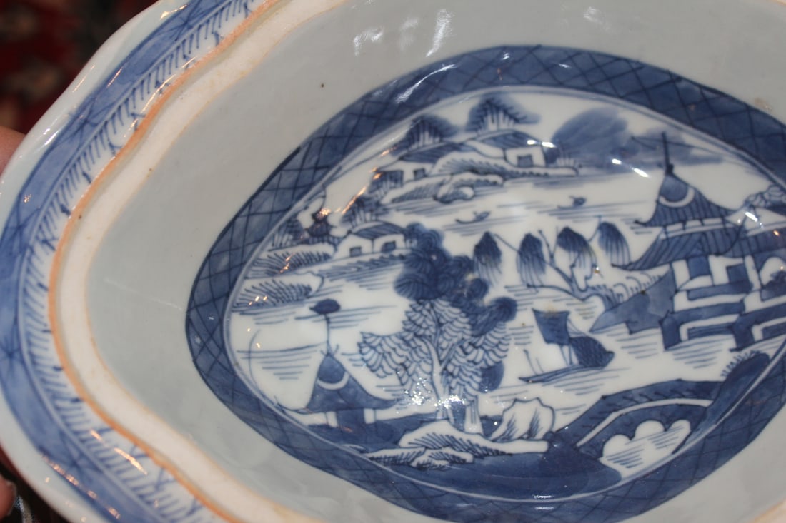 Antique Chinese Export Bowl - 4