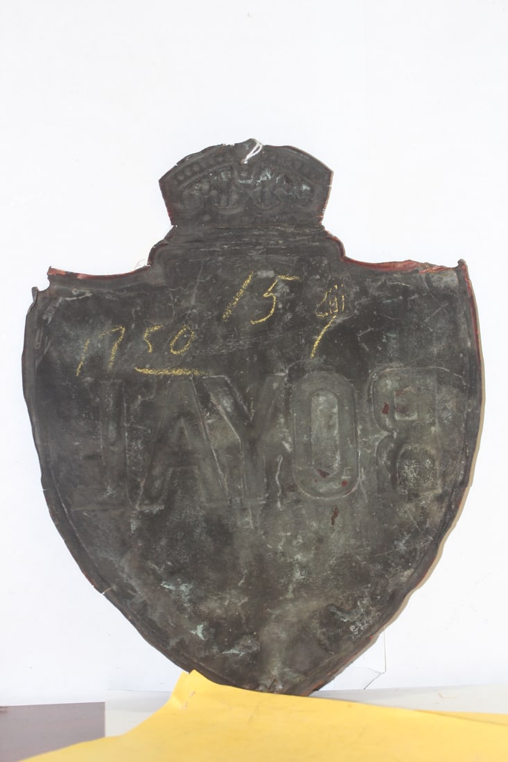 An Antique Fire Mark "Royal" Sign - 6