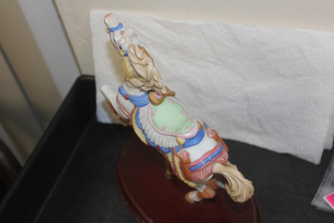 Lenox Carousel Porcelain Horse - 4