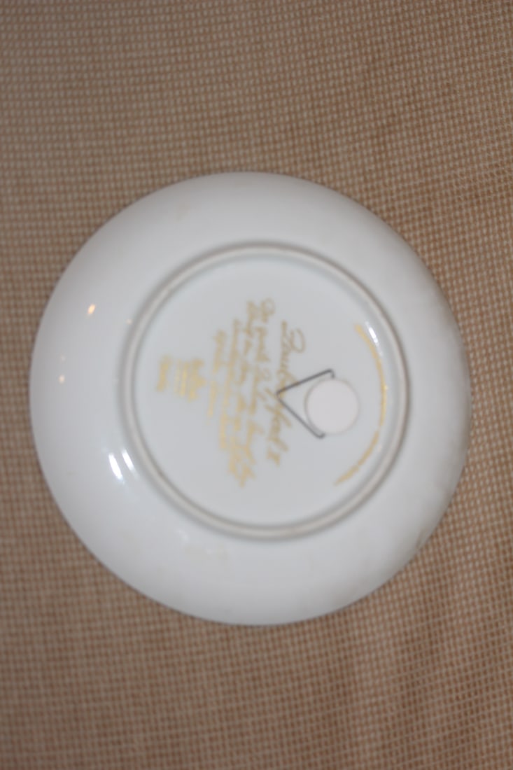 Rosenthal Wiinblad Collectors Plate - 4
