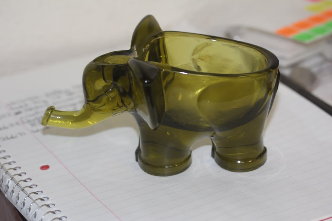 MCM Elephant Glass Cigar Ashtray: 5 1/2" across