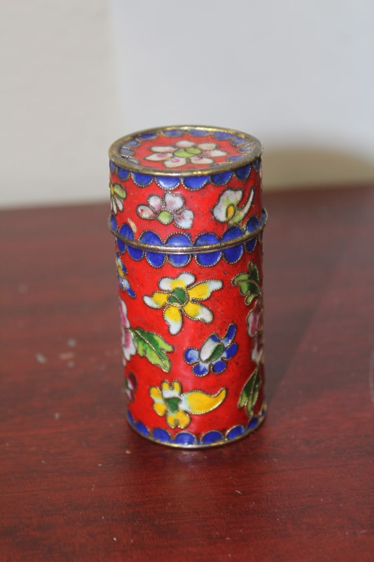 A Chinese Cloisonne Toothpick Holder - 3