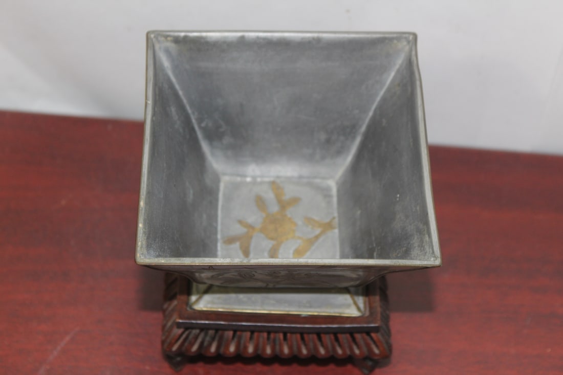 An Antique Chinese Pewter Bowl on Stand - 2
