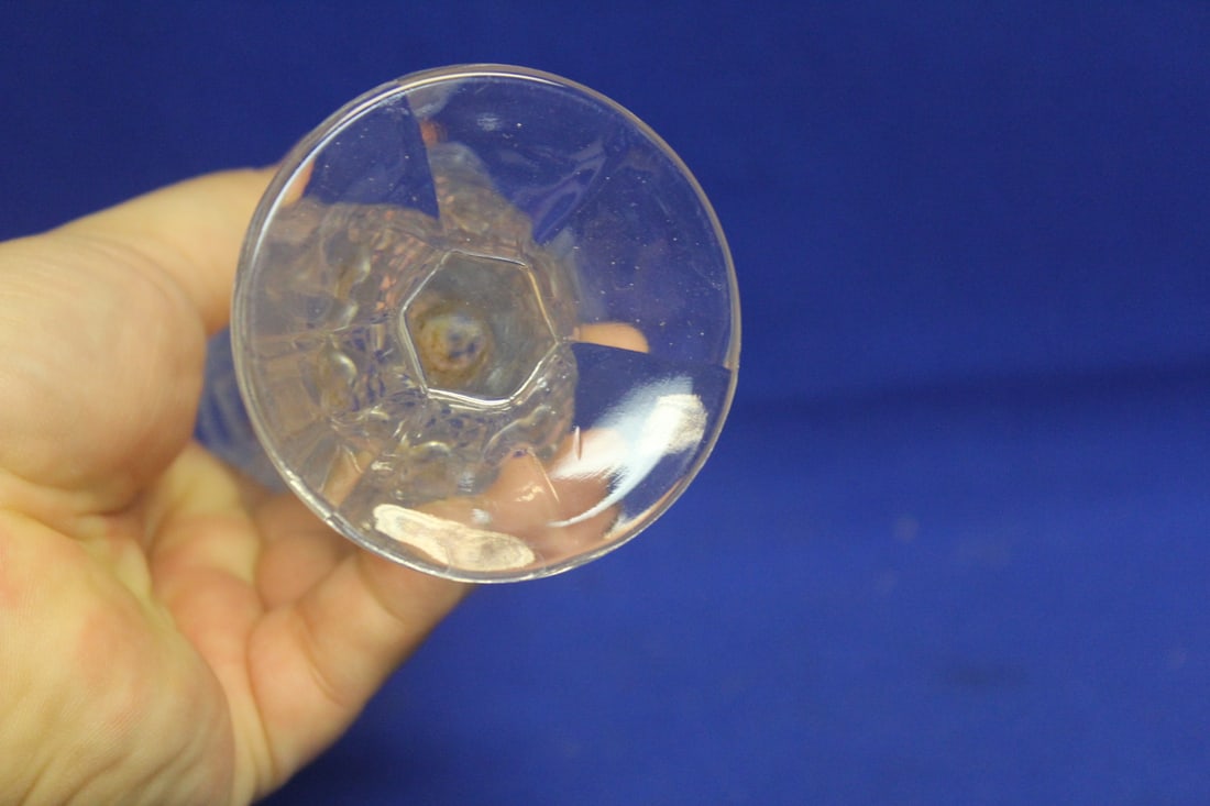 Press Glass Vase - 5