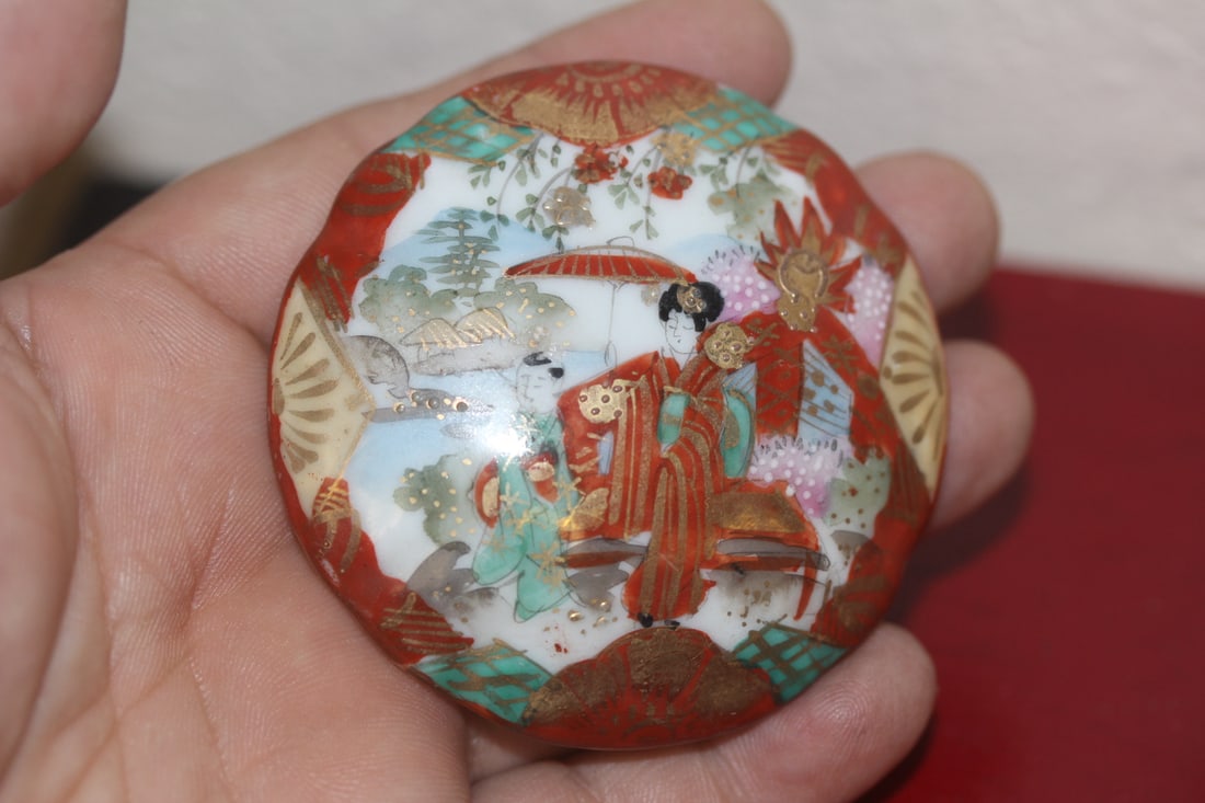 Japanese Geisha Girl Trinket Box - 2