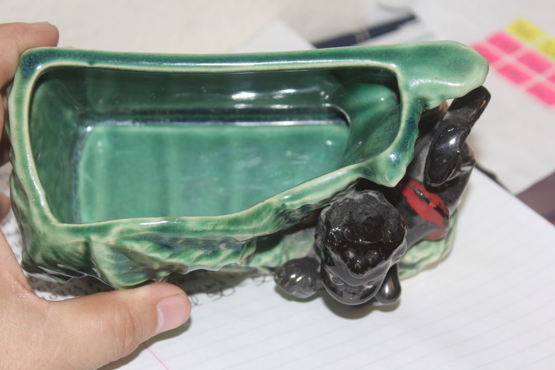Black Americana Planter - 2