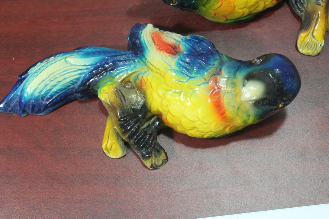 A Pair of Ceramic or Chalk Parrots - 2