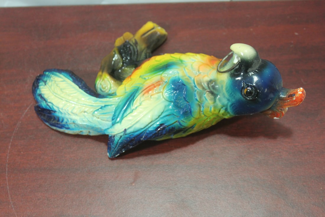 A Pair of Ceramic or Chalk Parrots - 5
