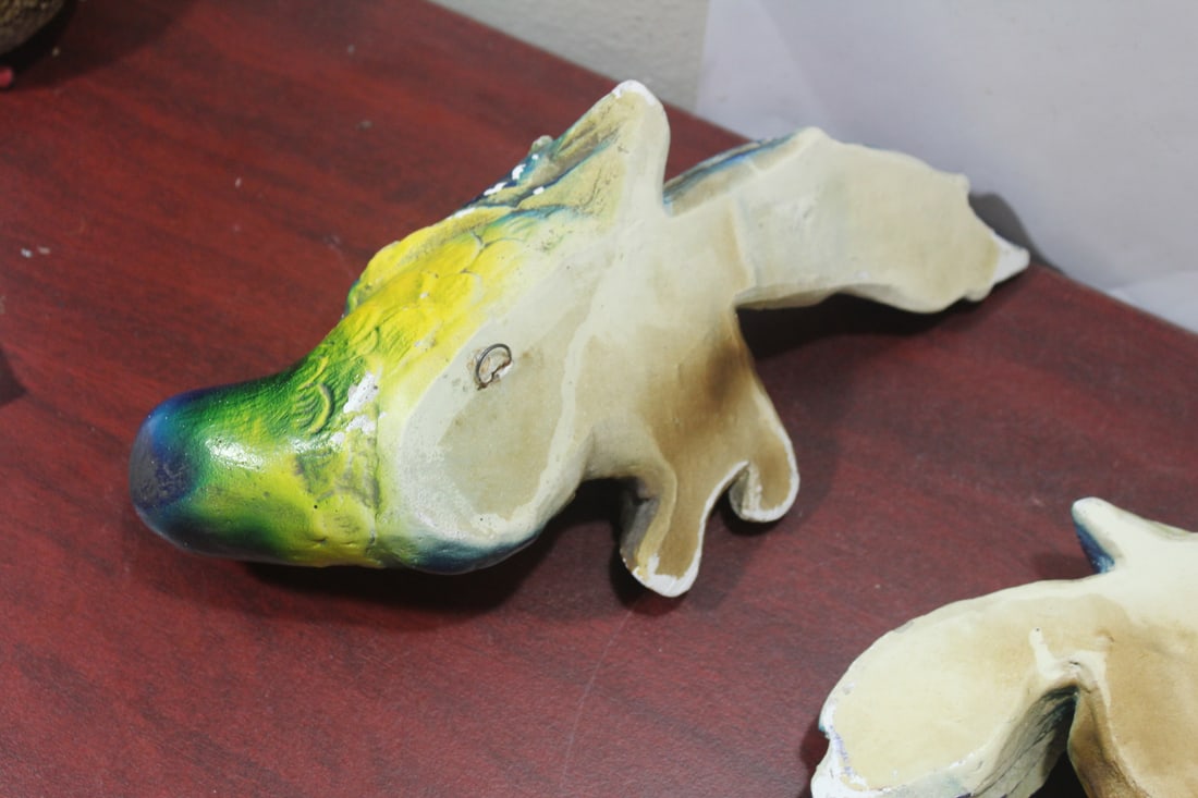 A Pair of Ceramic or Chalk Parrots - 7