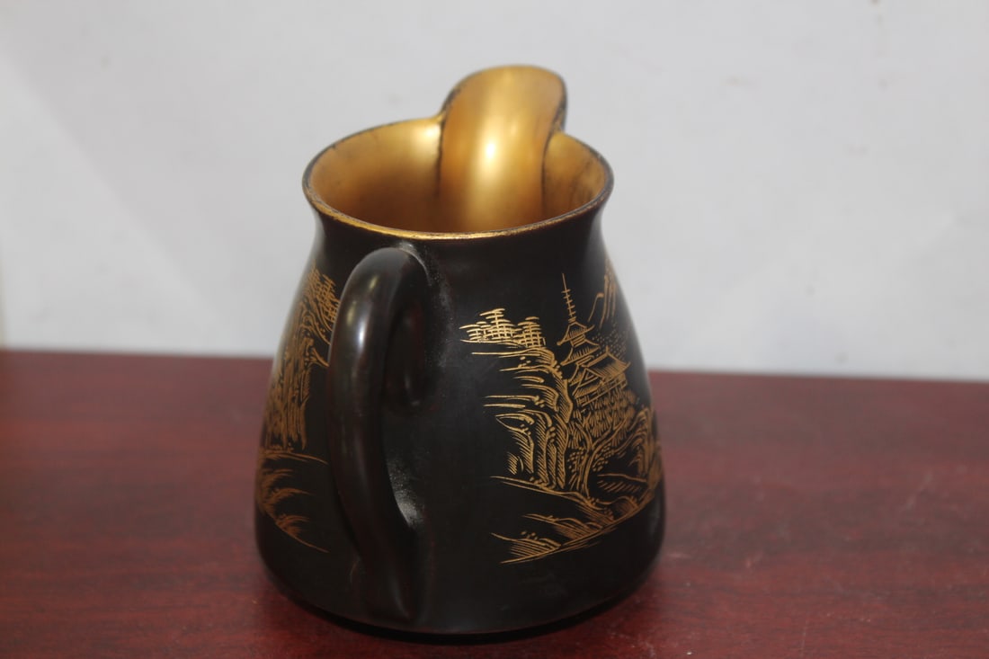 A Japanese Lacquer Creamer - 3