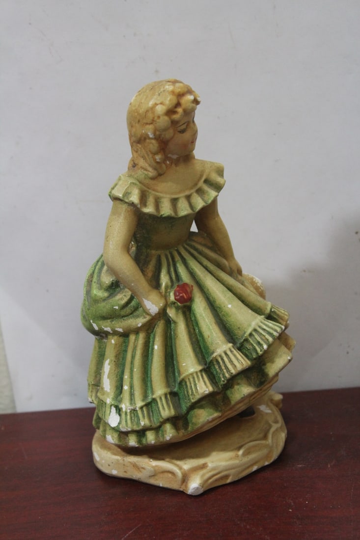 A Vintage Chalk Lady Figurine - 5
