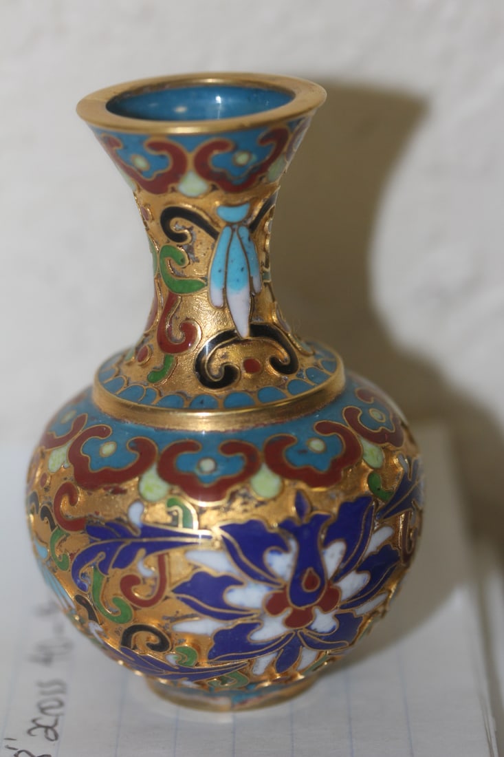 Chinese Cloisonne Small Vase - 2