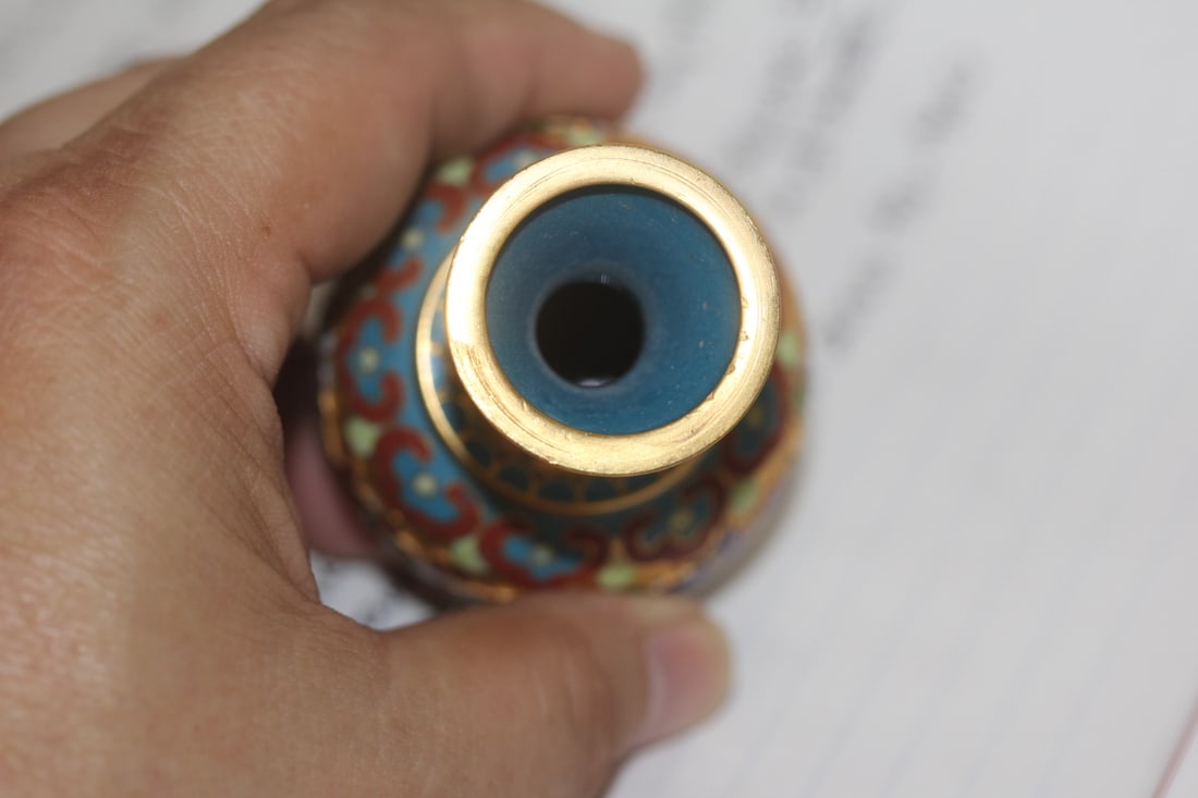 Chinese Cloisonne Small Vase - 4