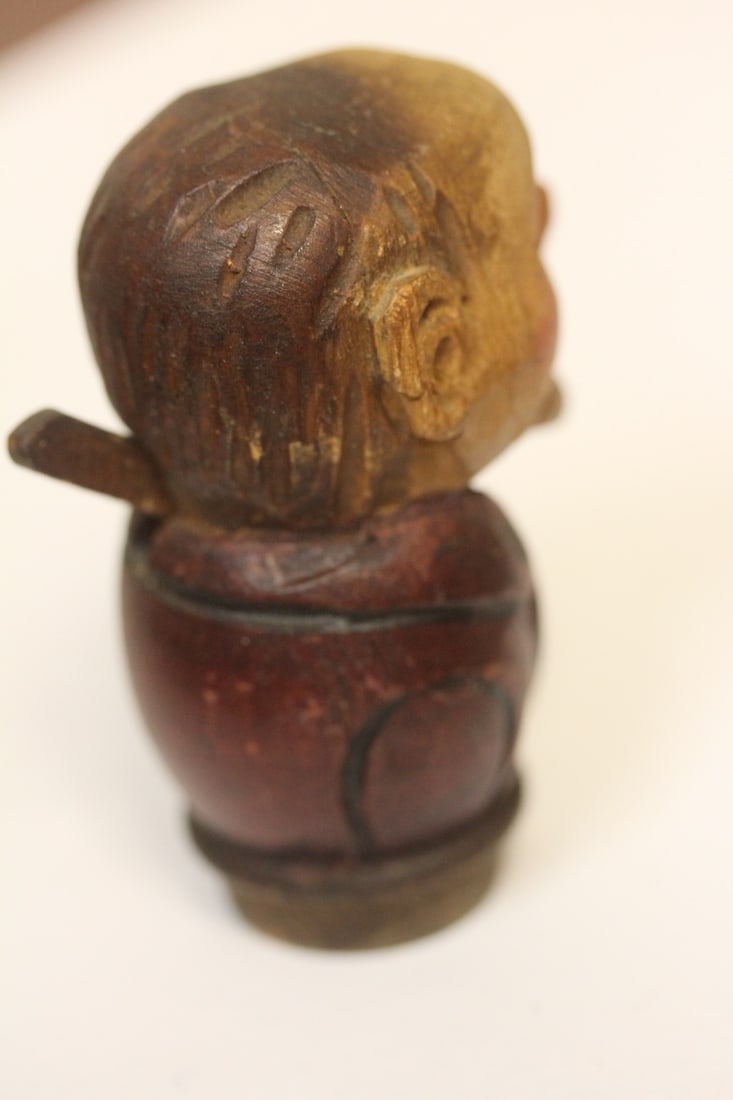 A Carved Wooden Stopper - 4