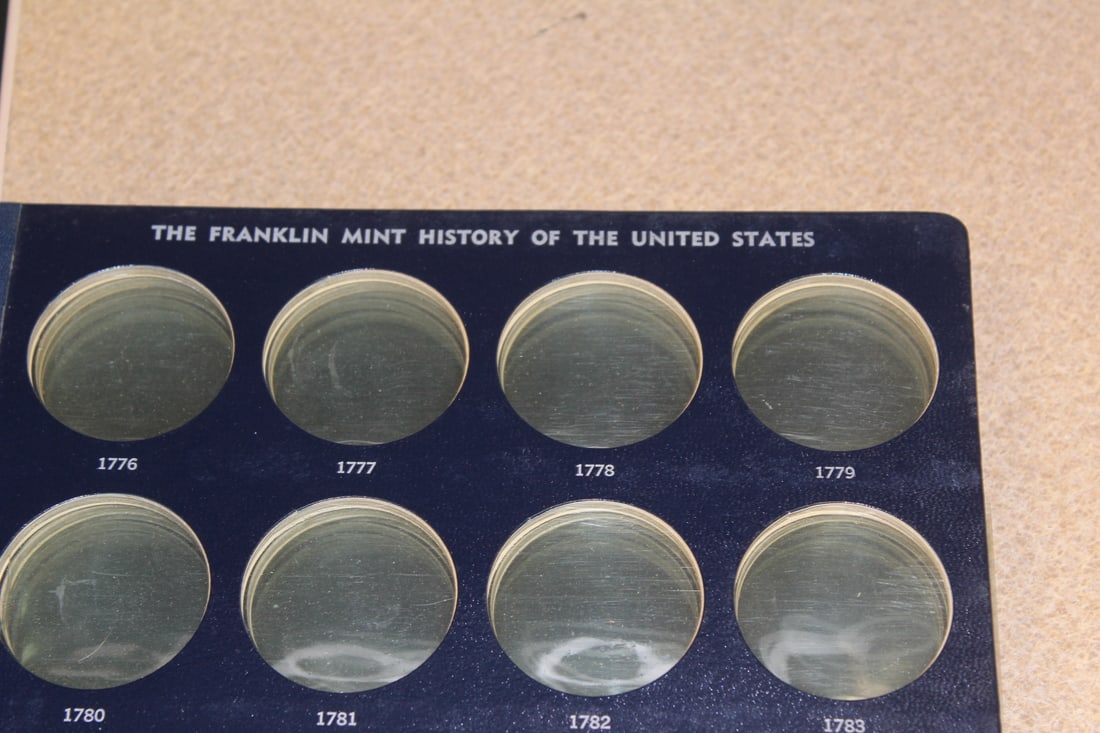 Franklin Mint Coin Holder - 6