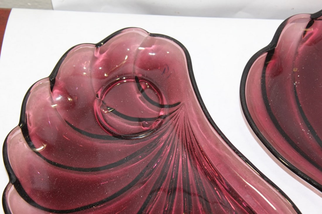 Set of Two Shell Form Amethyst Glass Plate - 2