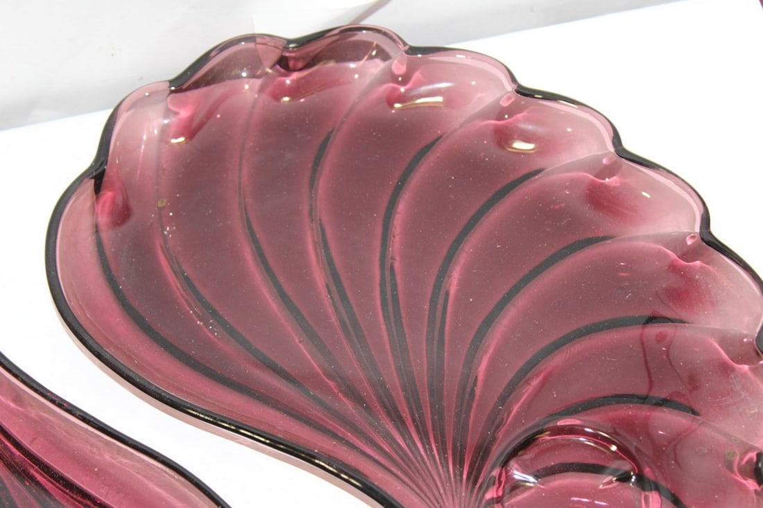 Set of Two Shell Form Amethyst Glass Plate - 5