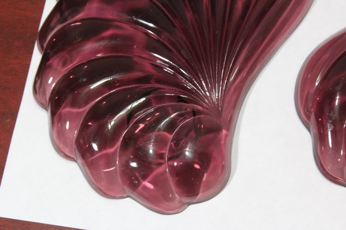 Set of Two Shell Form Amethyst Glass Plate - 9