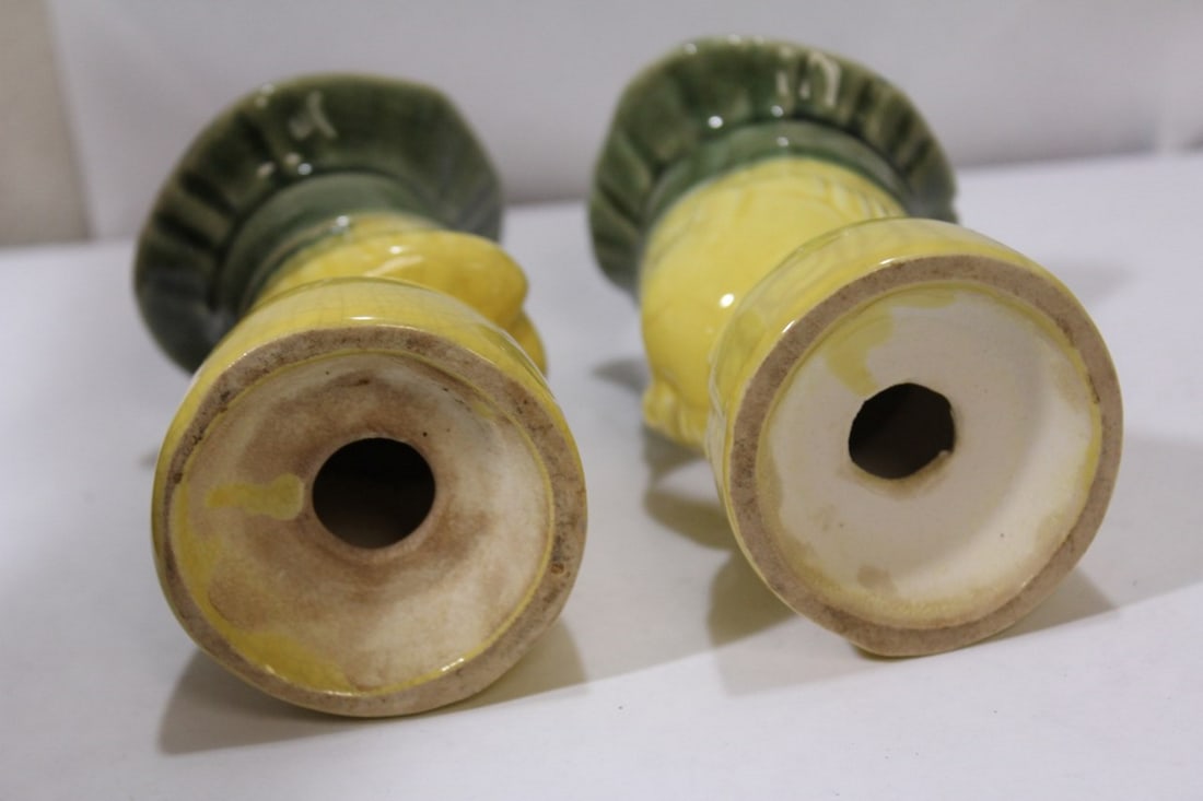 Oriental Ceramic Salt and Pepper Shakers - 5
