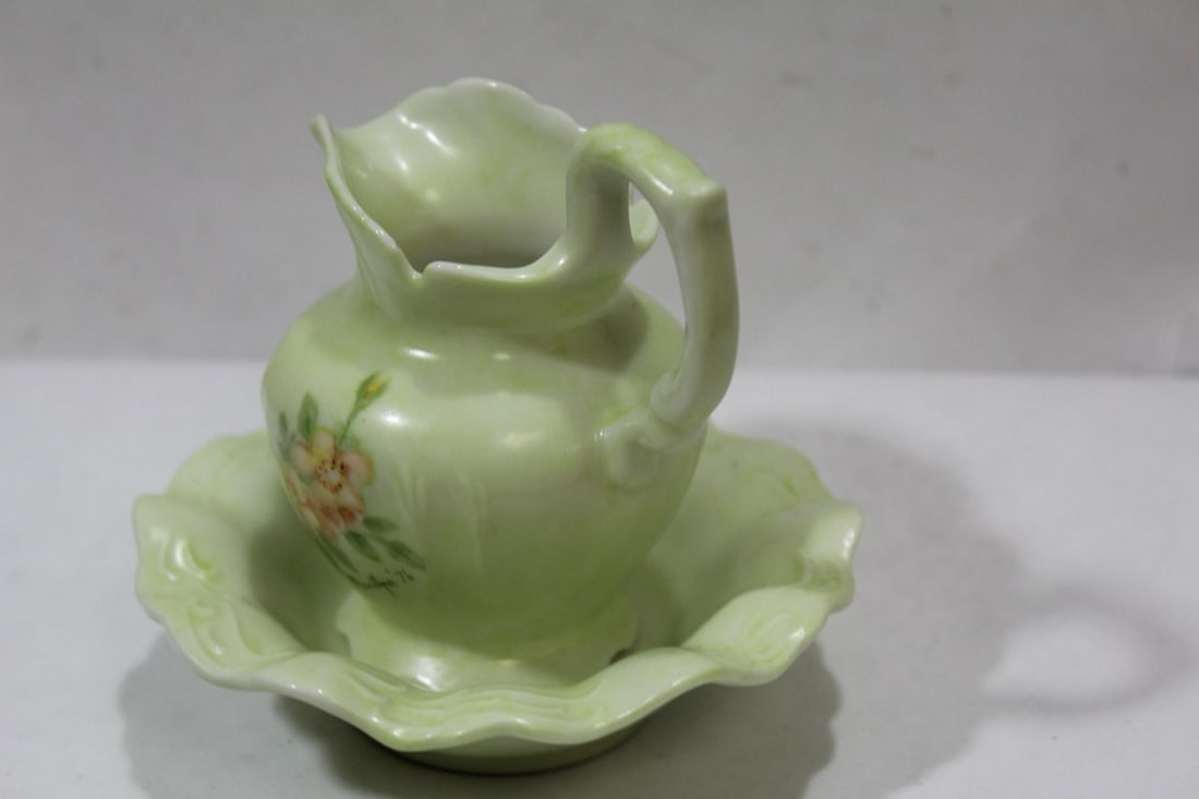 A Vintage Miniature Bowl and Pitcher - 2
