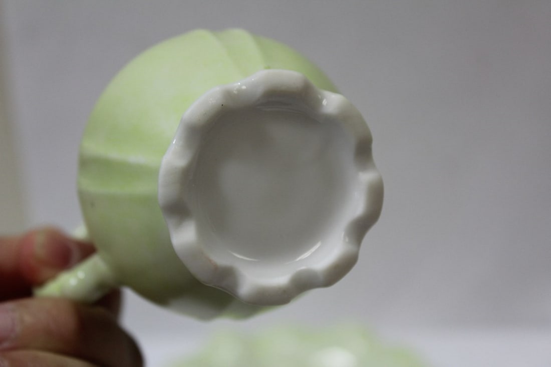 A Vintage Miniature Bowl and Pitcher - 8