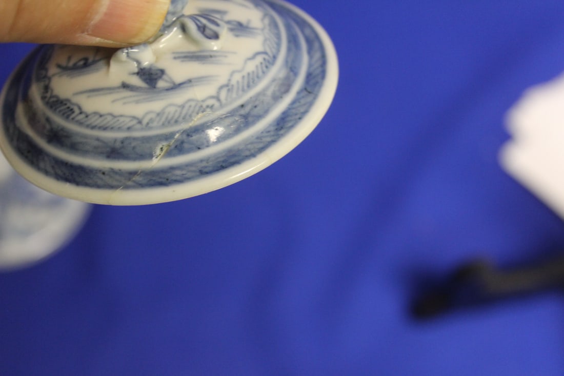 Lot of 2 Antique Porcelain Lids - 4