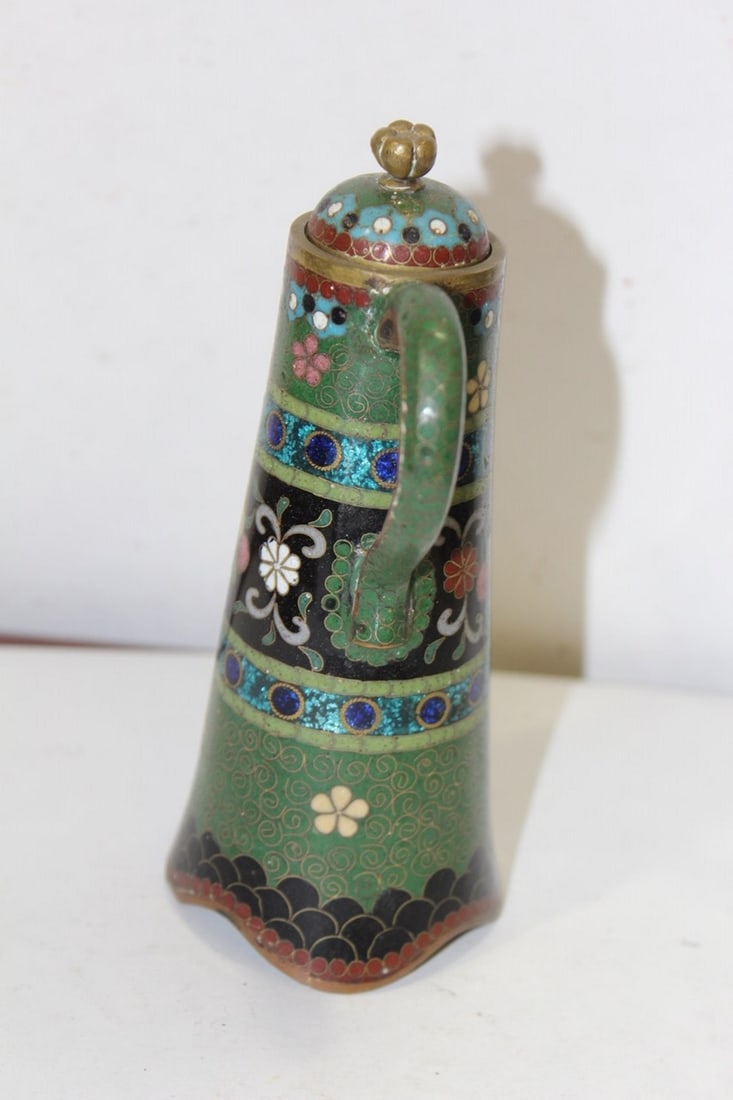 A Japanese Cloisonne Teapot - 4