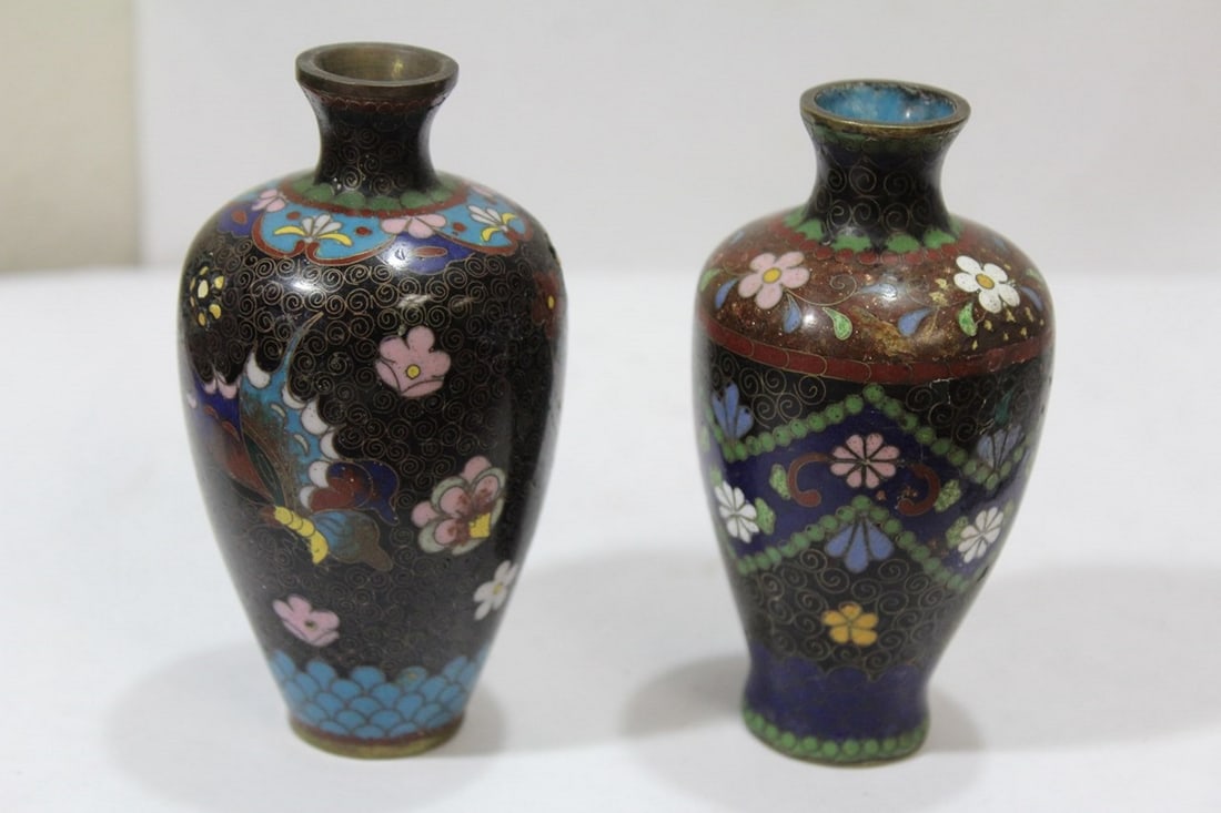 Lot of 2 Small Japanese Cloisonne Vases: please note: both have minor dents as shown - taller= 4 1/4"