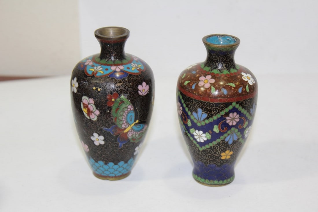 Lot of 2 Small Japanese Cloisonne Vases - 3