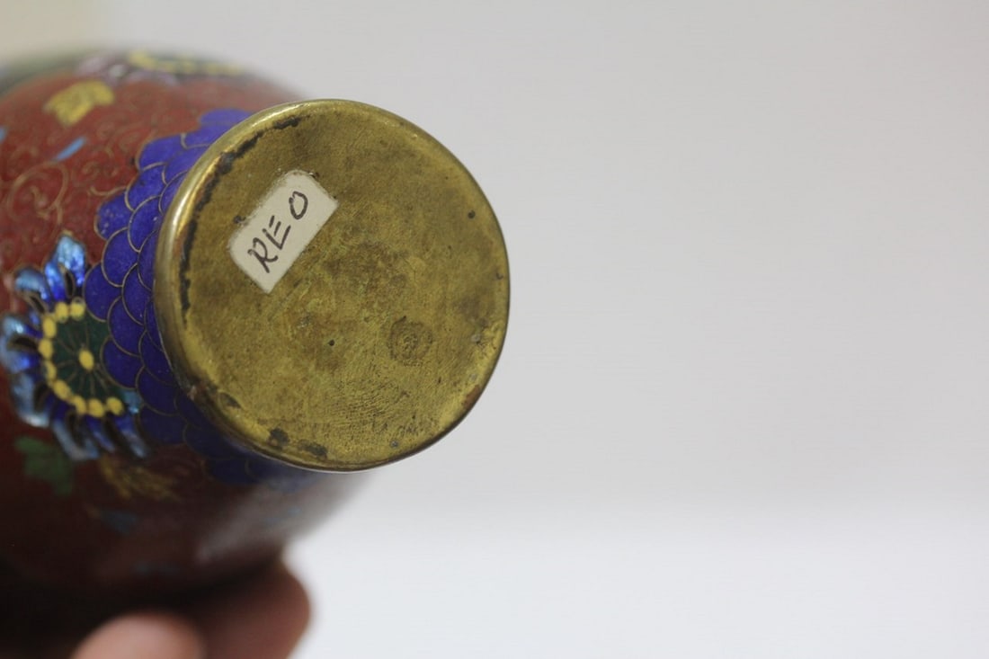 A Japanese Cloisonne Vase - 7