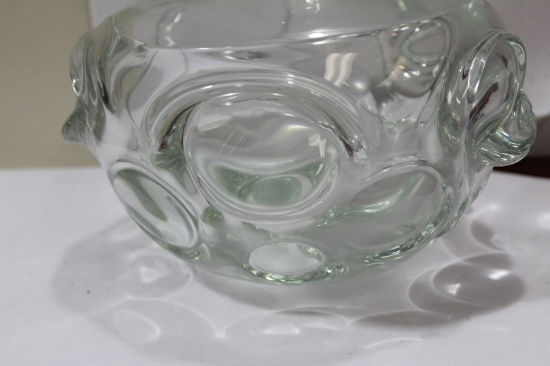 A Clear Artglass Center Piece Bottle - 4