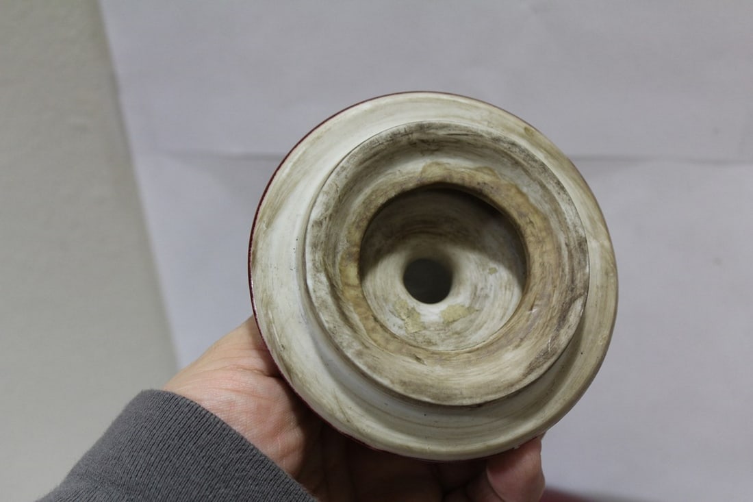 A Chinese Oxblood Monochrome Jar - 4