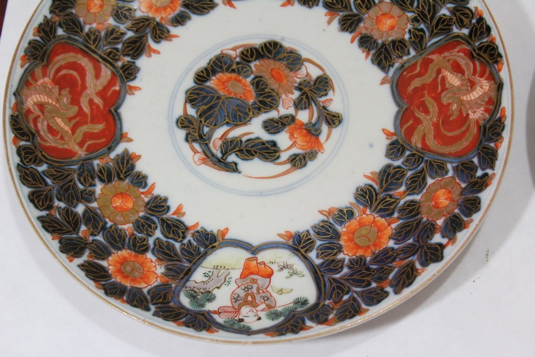 Lot of 2 Signed Japanese Imari Plates - 7