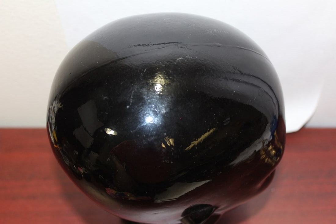 A Black Glass Bust - 5