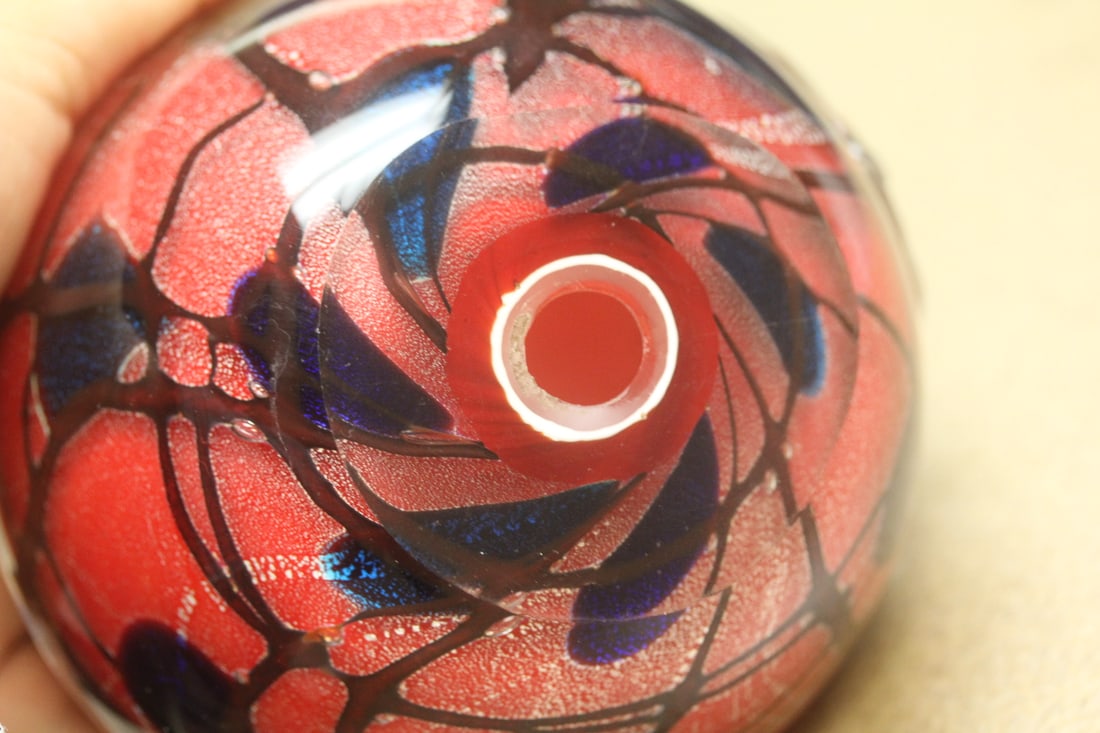 Artglass Apple Paperweight - 6