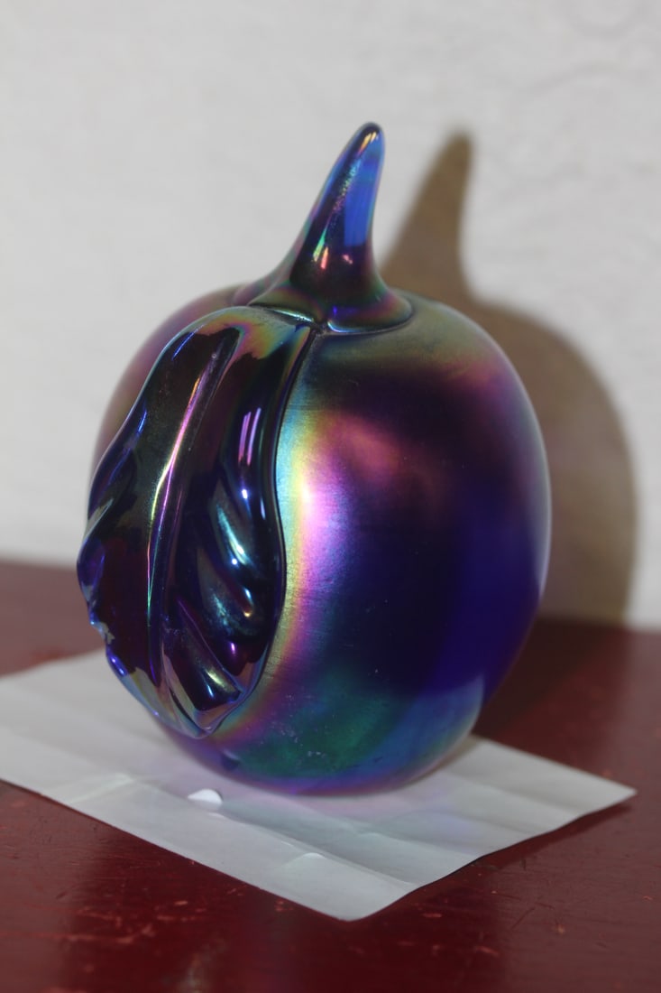 Iridescent Gibson Apple Form Paperweight - 3