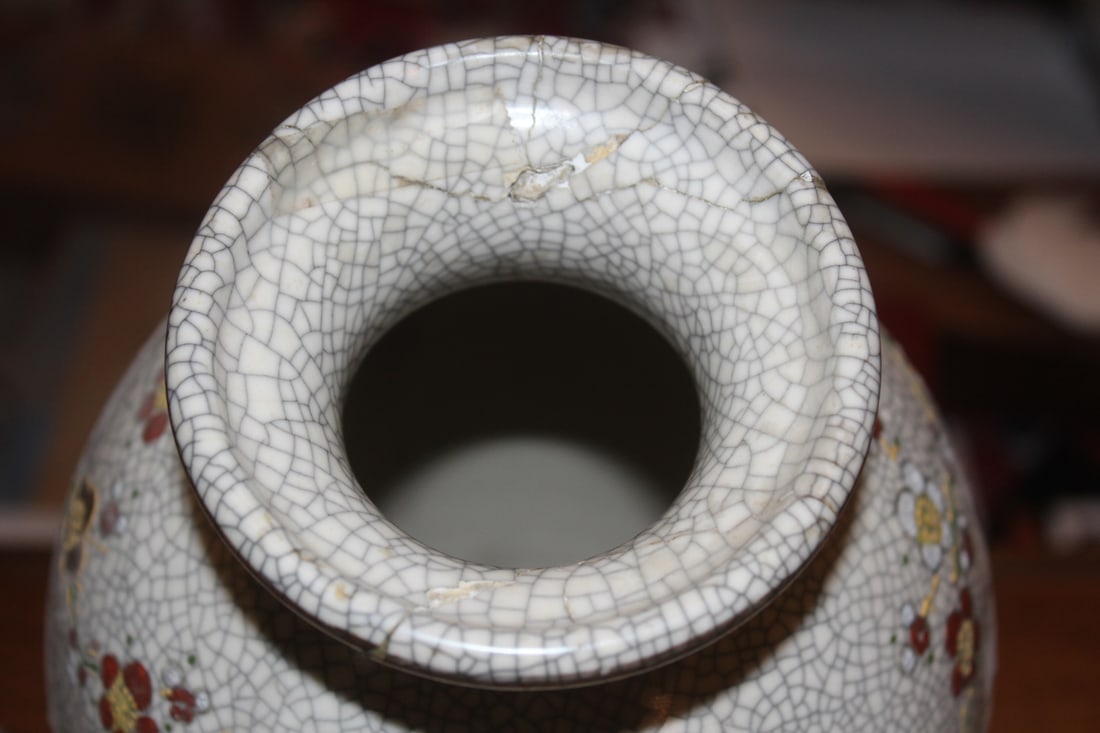 Antique Japanese Satsuma Vase - 3