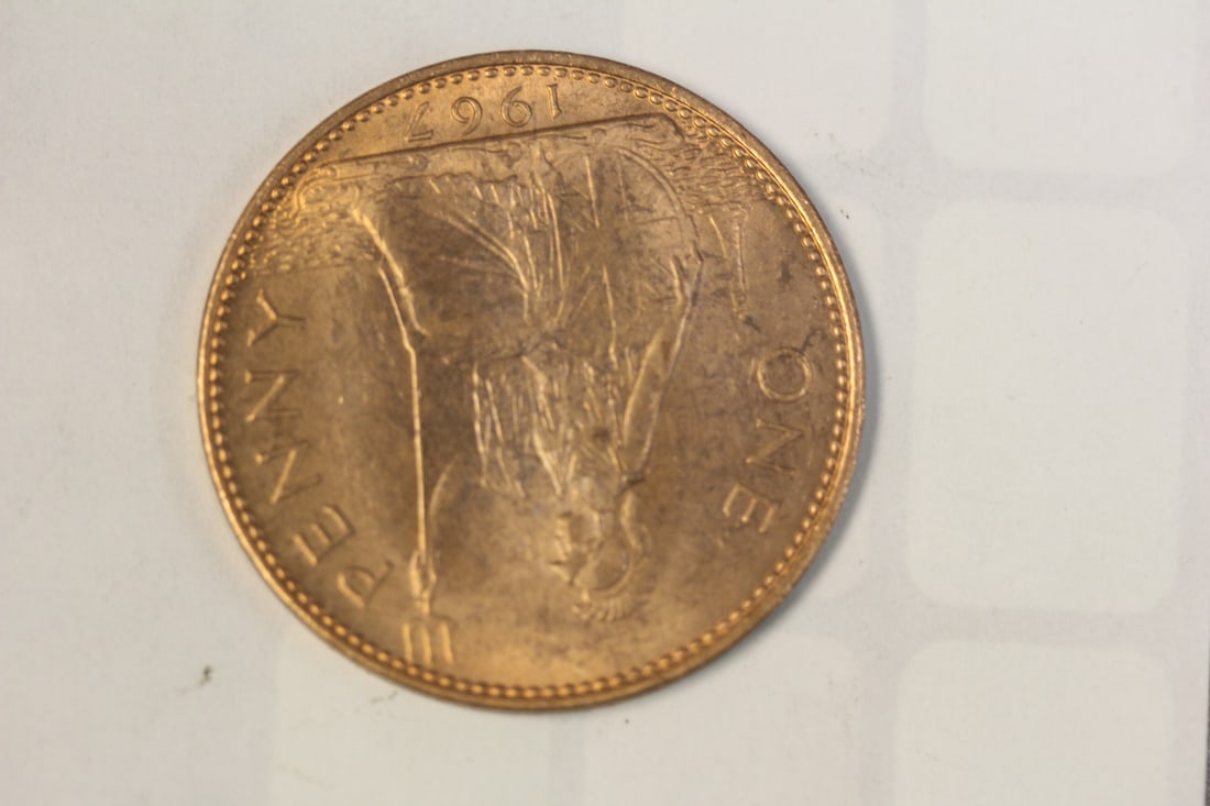 1967 Great Britain About uncirculated Penny - 2